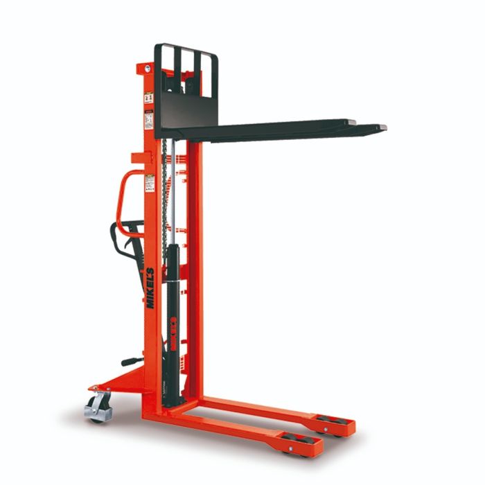 Montacargas hidráulico manual, 3 mts elevación, (1 ton)